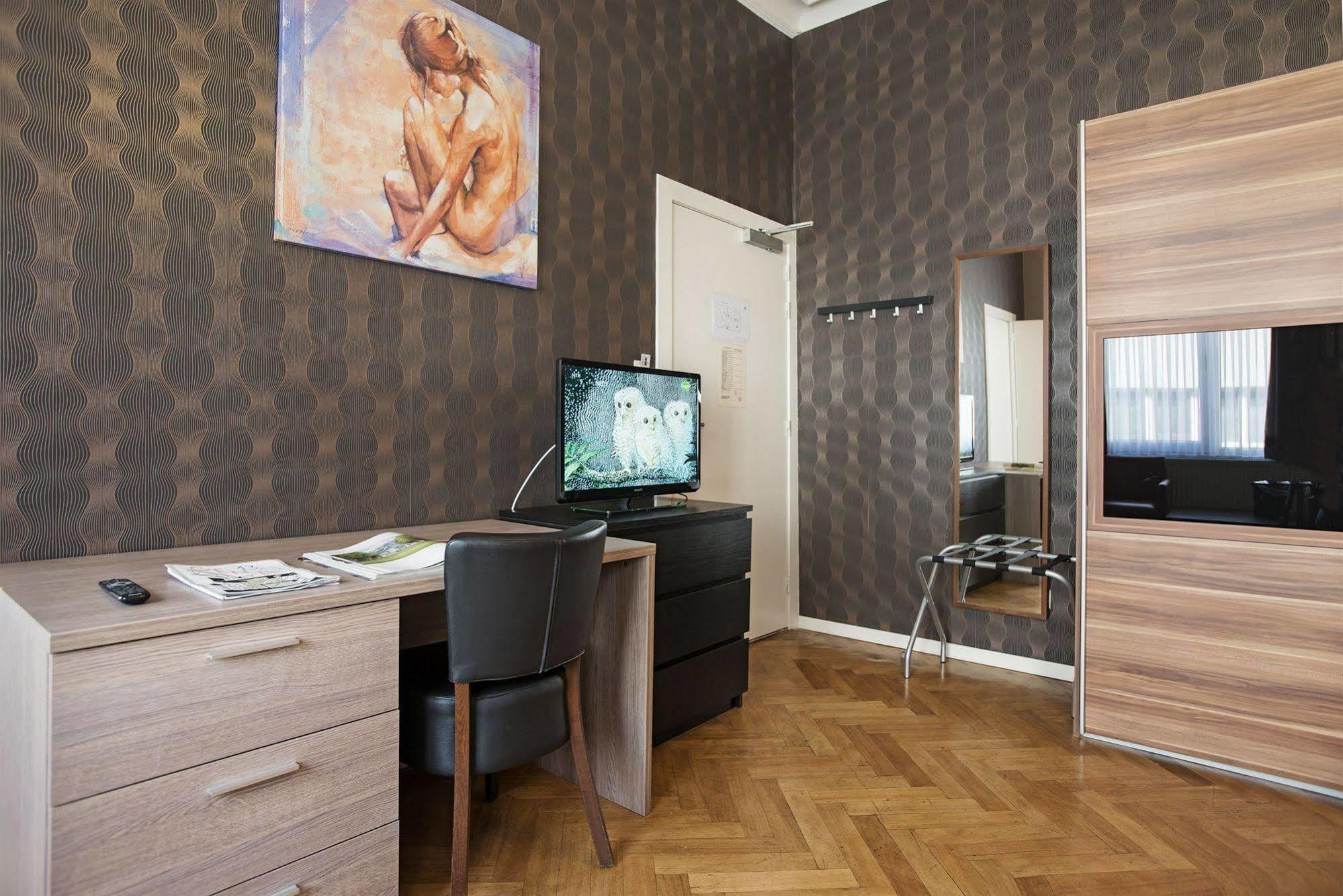 Hotel Cathedral Gent Centrum Bagian luar foto